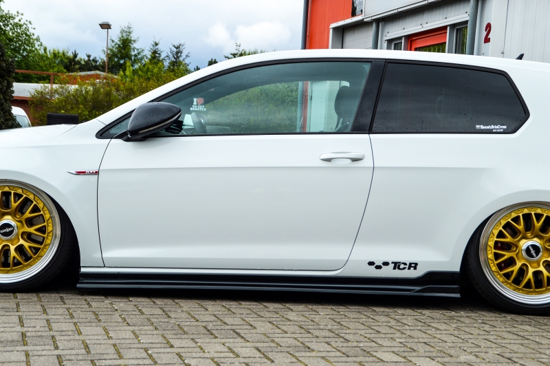 Zijskirts met Canards Volkswagen Golf 7 GTI TCR Glans Zwart