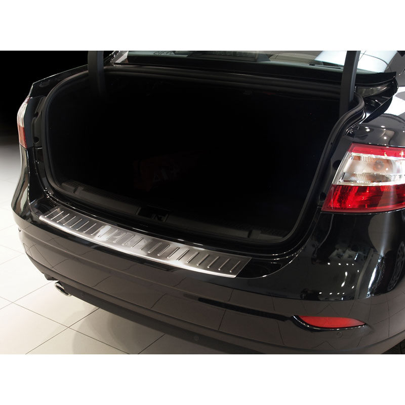 RVS Achterbumperprotector  Renault Fluence sedan 2013- /Clio IV Grand Tourer 2012-2018 & FL 2018- 'Ribs'
