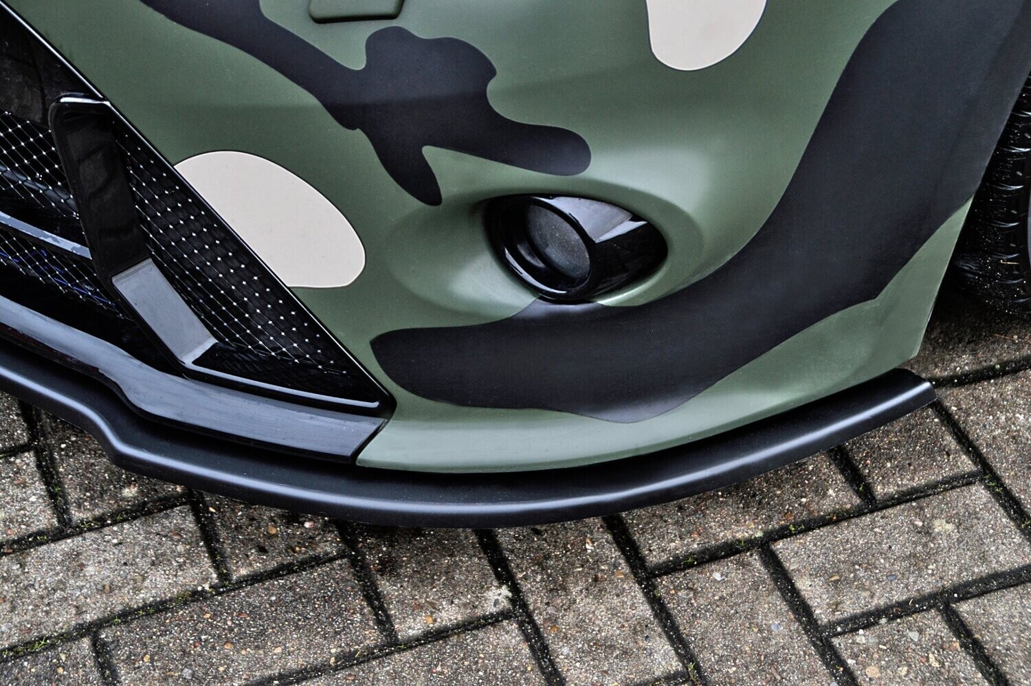 Lip Ford Focus 2 RS DA3 2009-2010