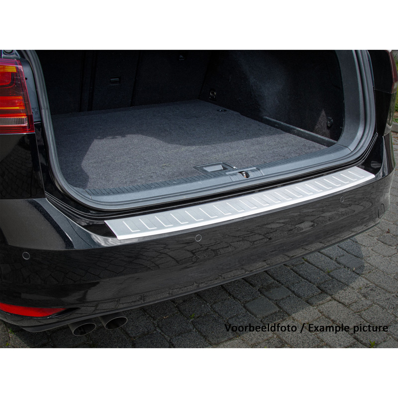 MAX6 Geborsteld RVS Achterbumperbeschermer  Toyota Auris Touring Sports 2015-2018