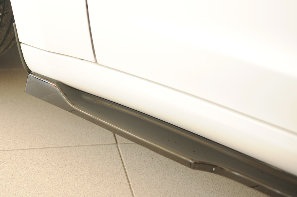 Zijskirts Tesla Model 3 Rieger Glans Zwart