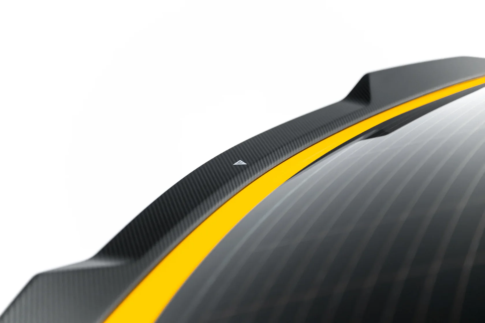 Lamborghini Urus Mk 1 Spoilercap Carbon Fiber