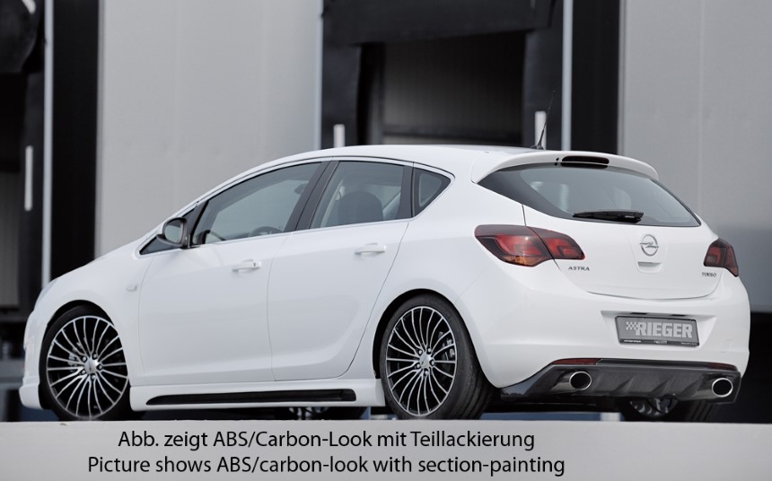 Zijskirts met opening Opel Astra J 5-dr. Rieger