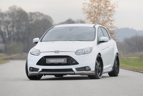 Zijskirts Ford Focus 3 ST Limousine/Turnier Rieger carbon-look