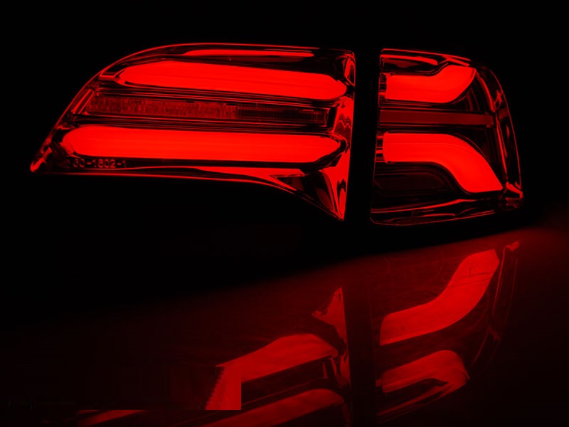 Achterlichten Tesla Model 3 LED Tube smoke