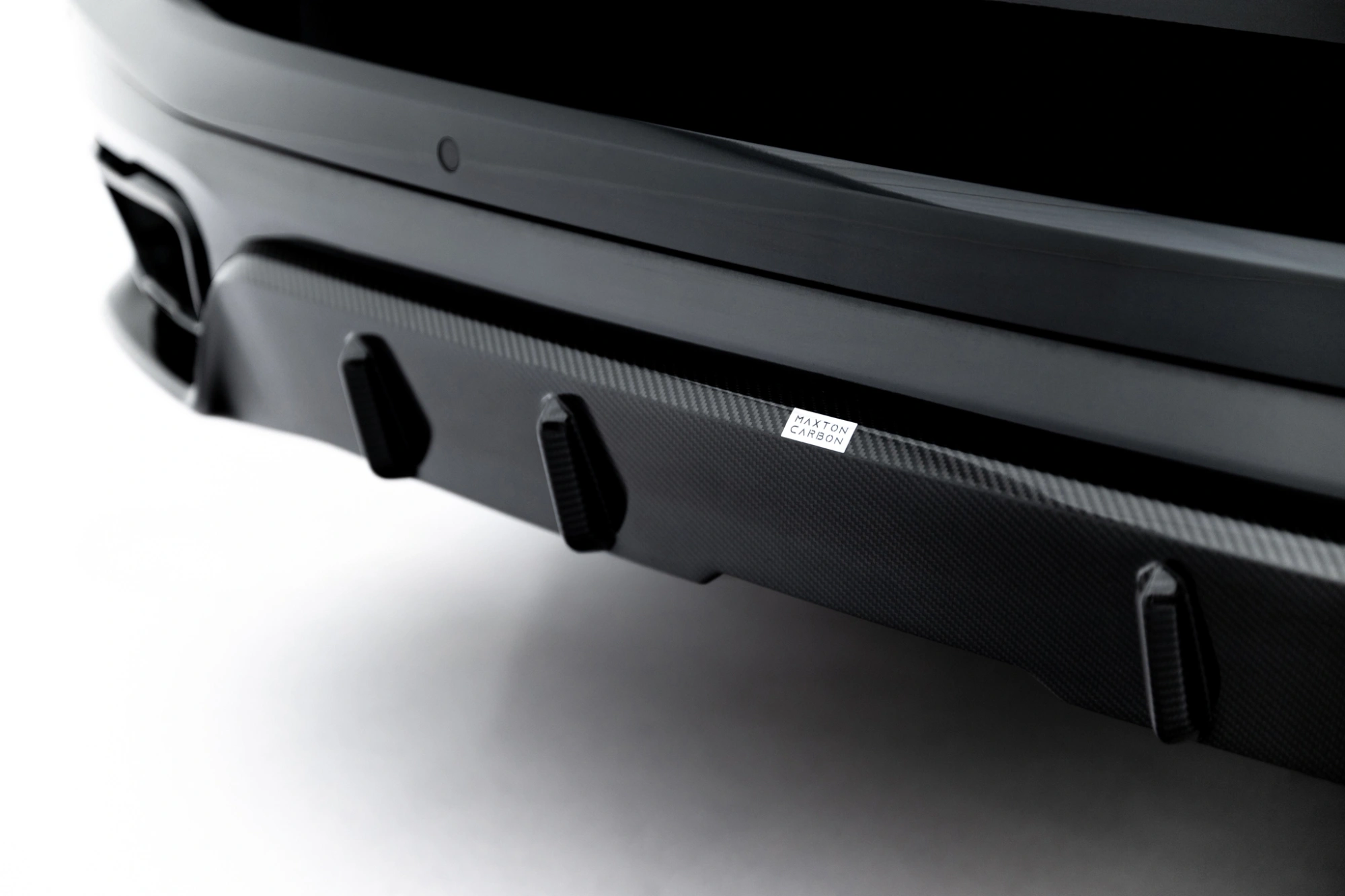 Prepreg Carbon Fiber Rear Diffuser BMW X5 M-Pack G05 (2018–2023)