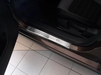 Instaplijsten VW Jetta A6 2011- RVS Exclusive geprofileerd