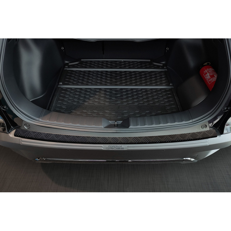 Matzwart Aluminium Achterbumperprotector  Toyota Corolla Cross 2022- 'Riffled Plate'