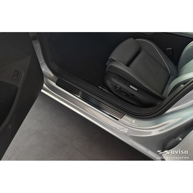 Zwart RVS Instaplijsten  Volkswagen Passat Variant (CJ5) incl. R-Line & Hybrid 2024- / Skoda Superb IV Combi 2024- - 'Lines' - 4-delig