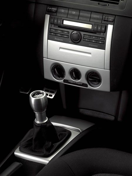 Decoratie set midden console Skoda Fabia I met lade zilver 6dlg