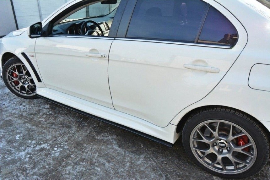 Zijskirts Mitsubishi Lancer Evo X Maxton Design glans zwart