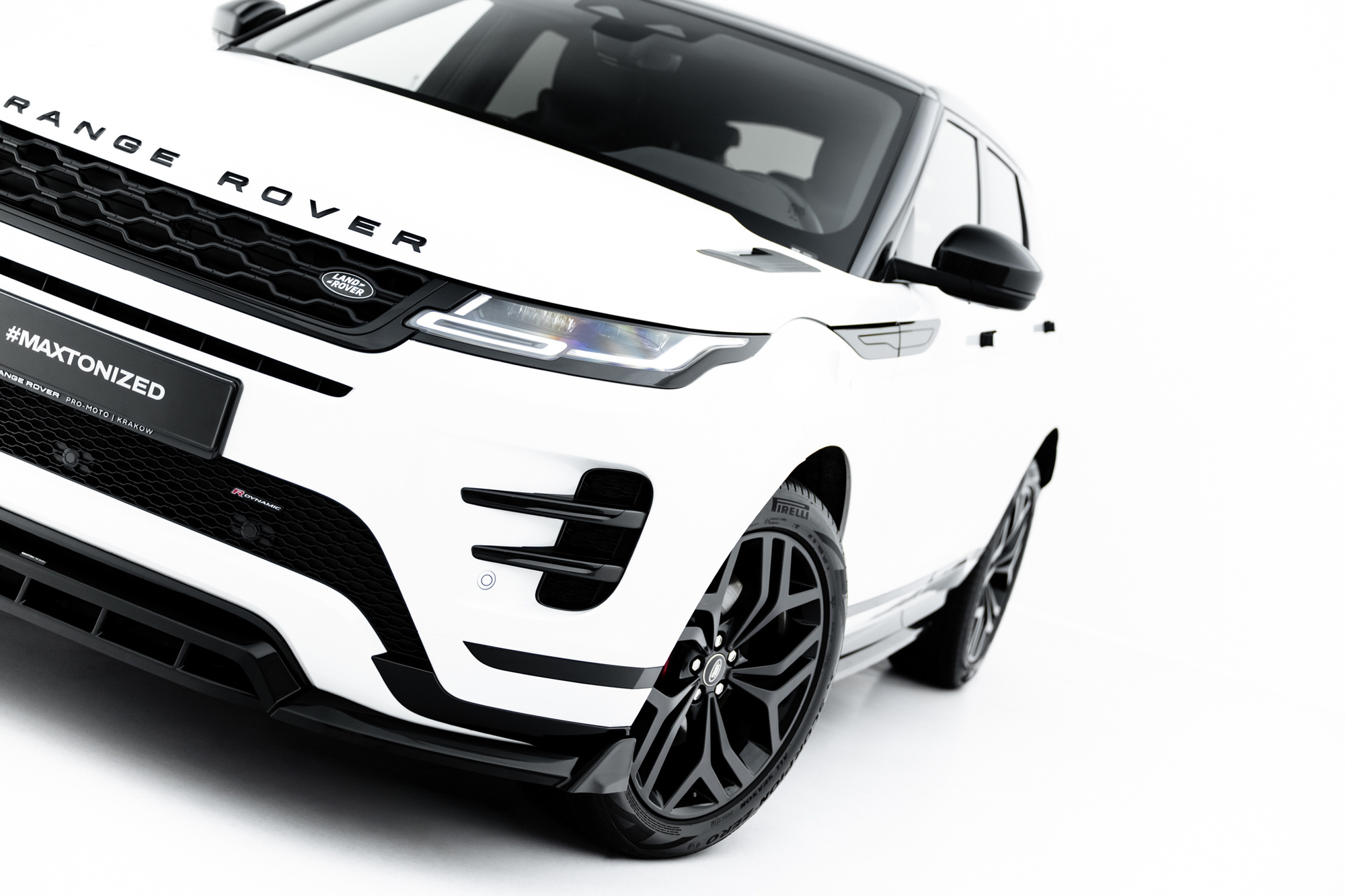 Voorspoiler Land Rover Range Rover Evoque Dynamic Mk2 (2018–2023) Glans Zwart