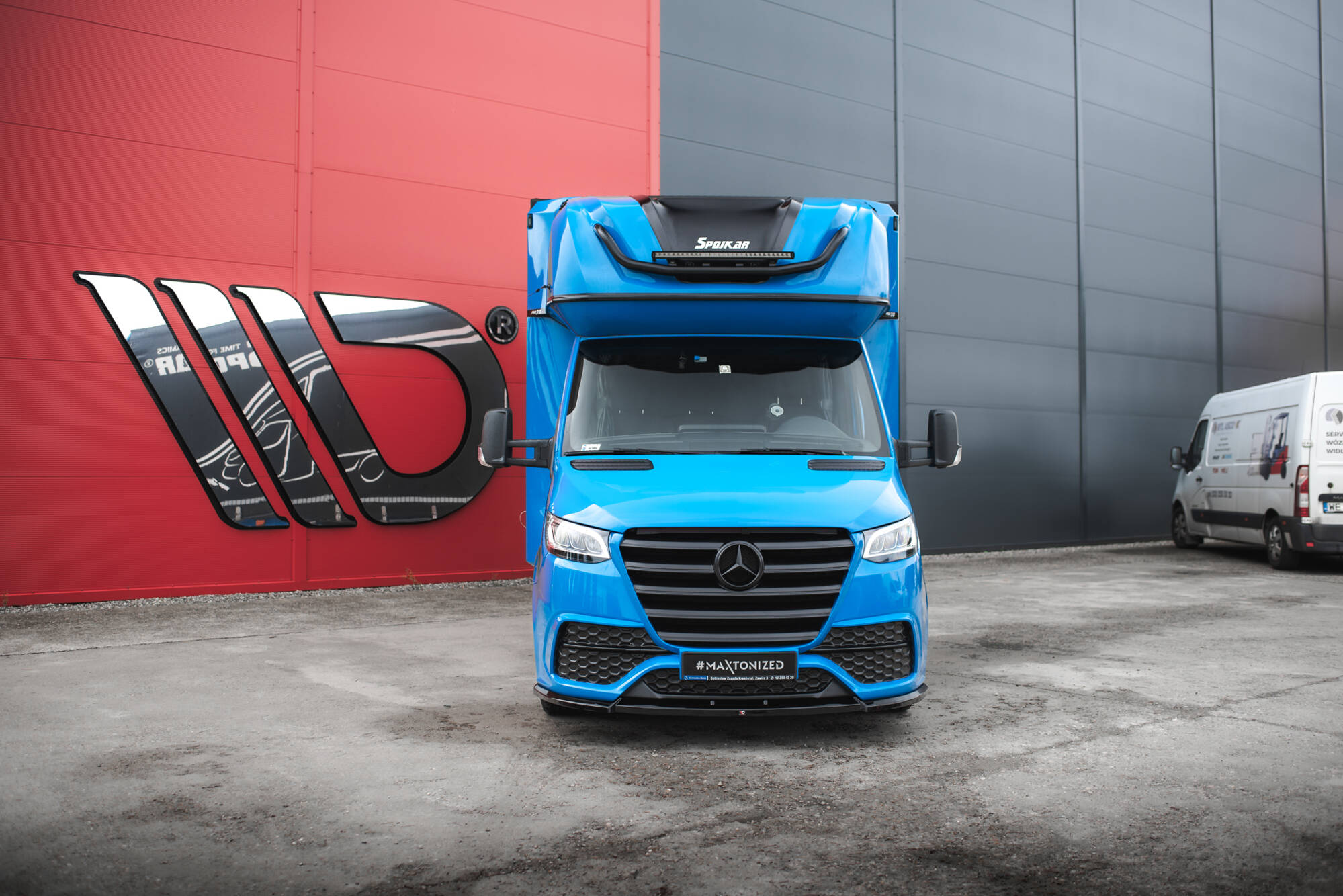 Voorspoiler Mercedes-Benz Sprinter MK3 Maxton Glanzend zwart