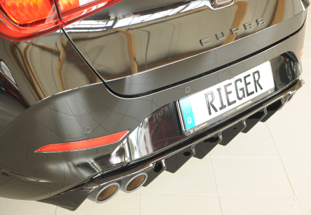 Achterdiffuser voor Cupra León (KL) (zonder trekhaak) glans zwart