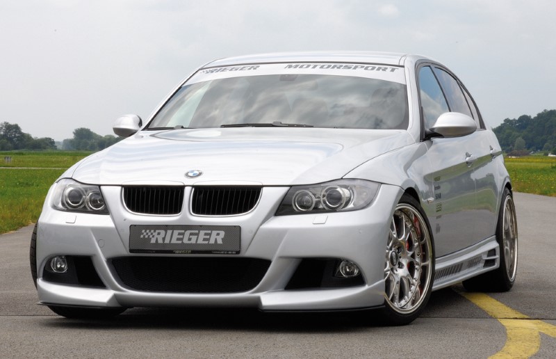 Voorbumper BMW E90 met ABE met uitsparing voor pdc en sproei-ins