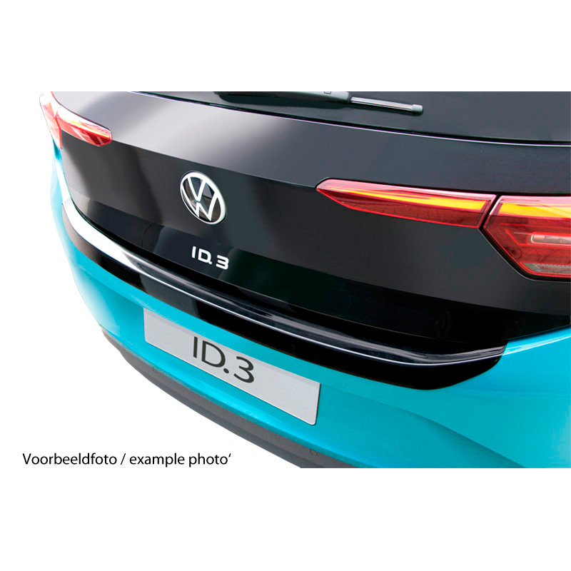 ABS Achterbumper beschermlijst  Audi A1 (GB) Sportback S-Line 2018- Glanzend zwart