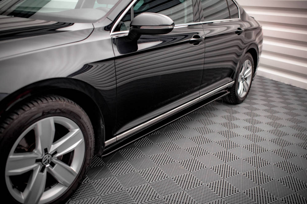 Zijskirts VW Passat B8 FL Maxton Glans Zwart